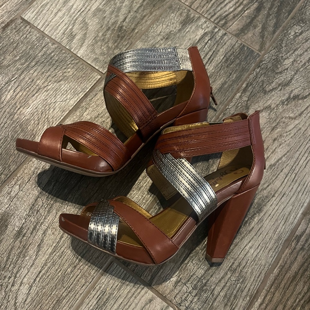 Seychelles Stylish Brown and Silver Heels